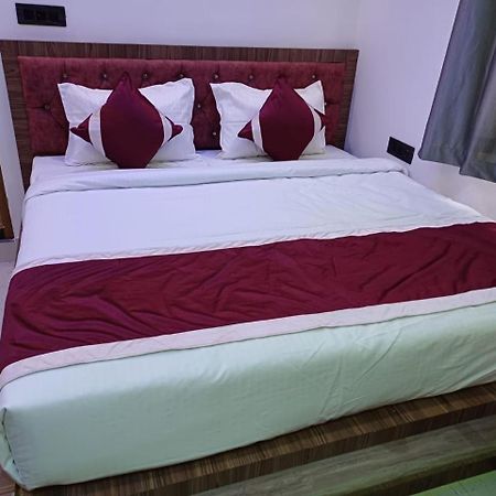 Hotel Shri Sai International, Sitamarhi Dumra ภายนอก รูปภาพ