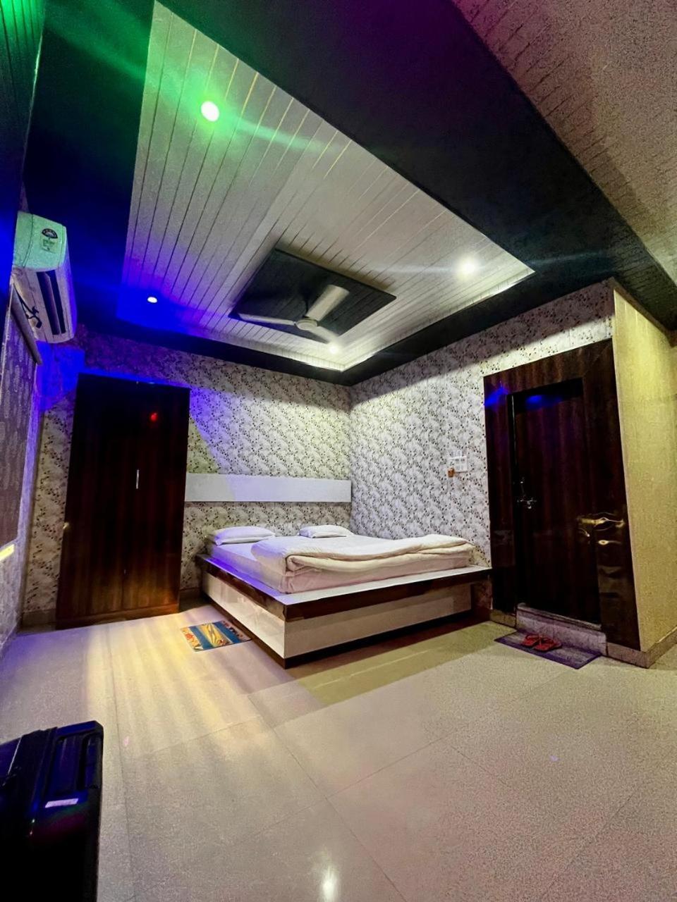 Hotel Shri Sai International, Sitamarhi Dumra ภายนอก รูปภาพ